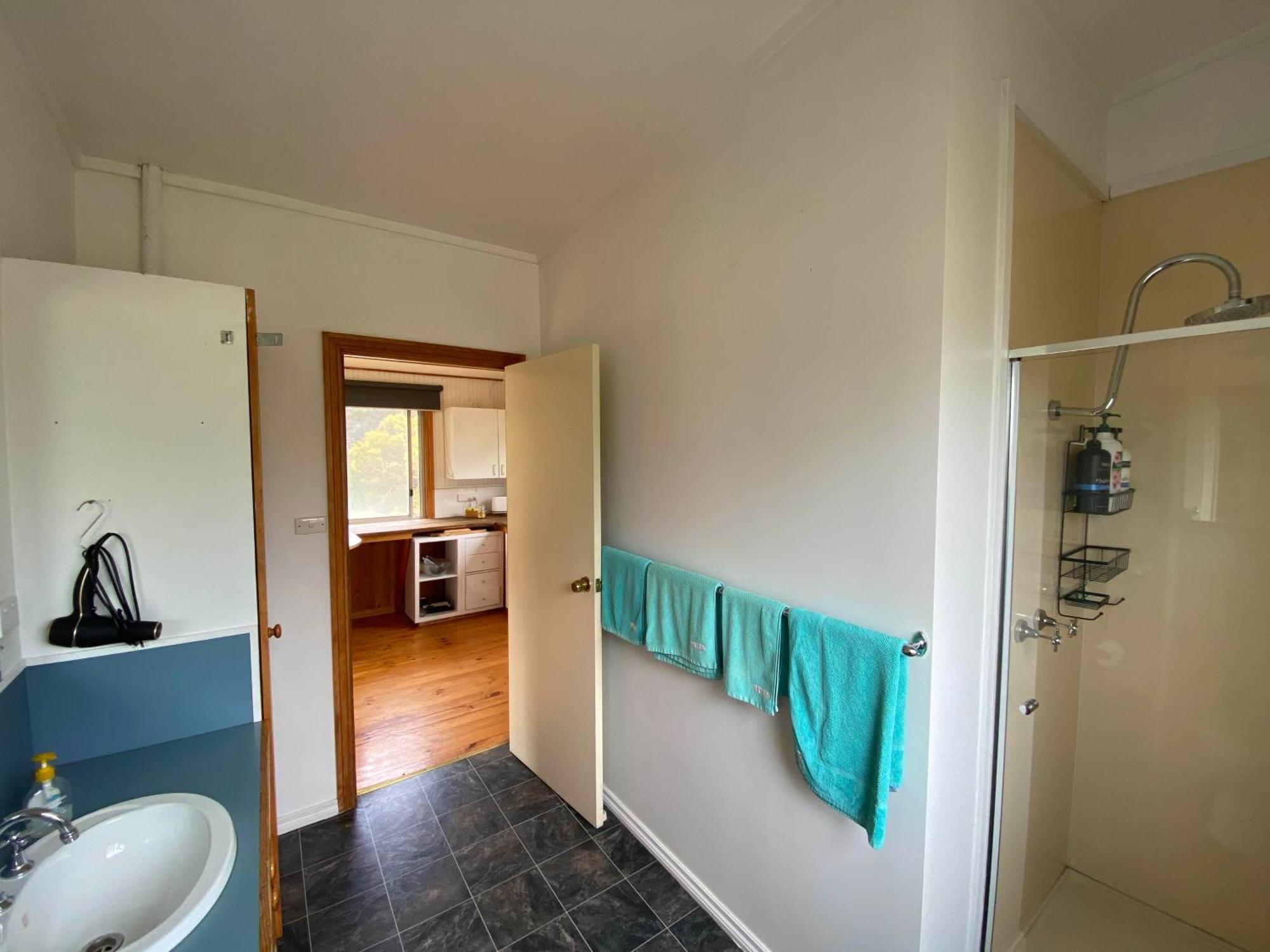 Clifton Beach Lodge Принстаун Экстерьер фото