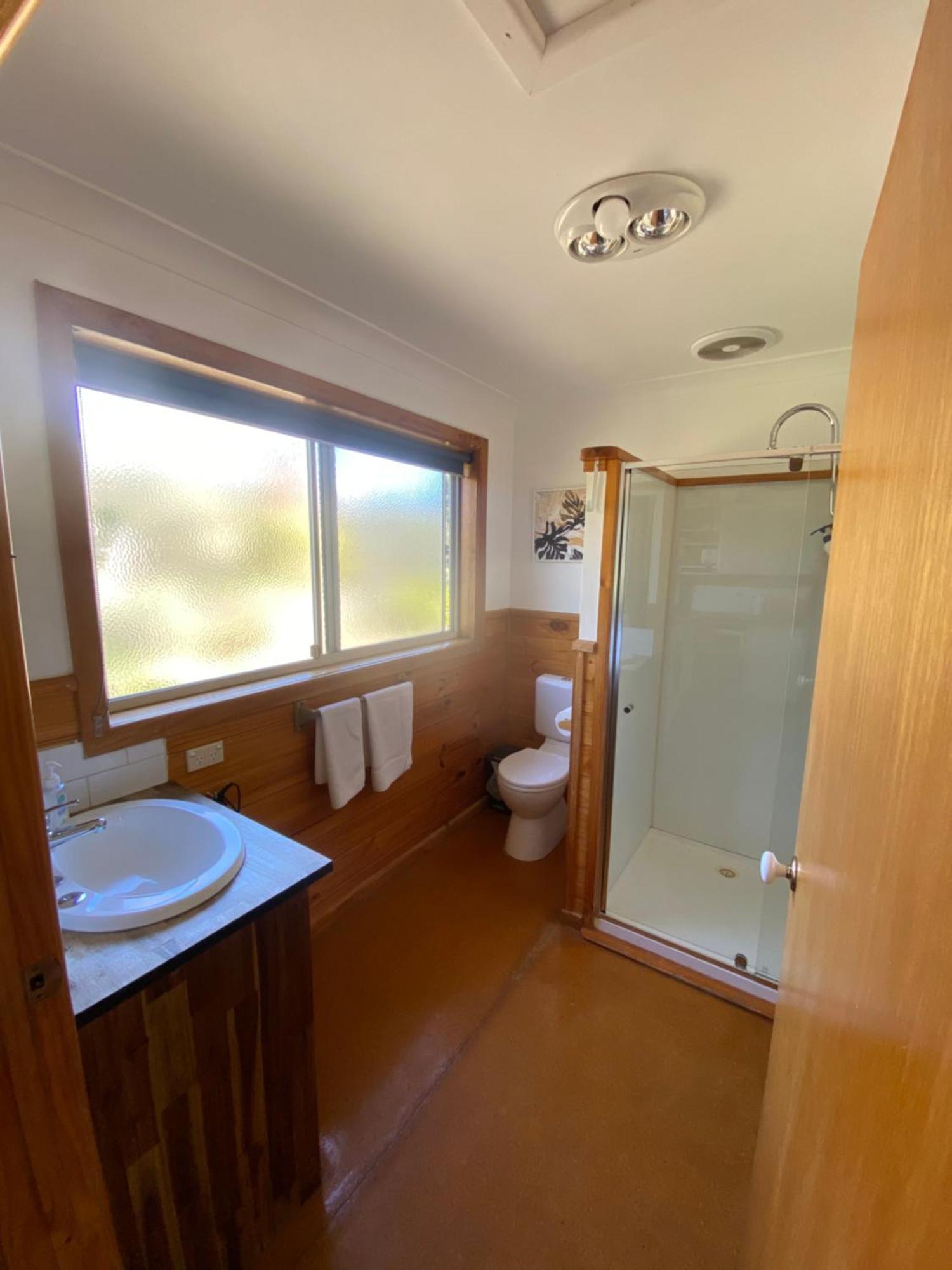 Clifton Beach Lodge Принстаун Экстерьер фото